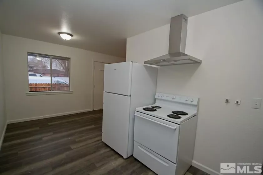 1005 I St, Sparks, Nevada 89431, 1 Bedroom Bedrooms, ,1 BathroomBathrooms,Residential Lease,For Lease,I St,240015544