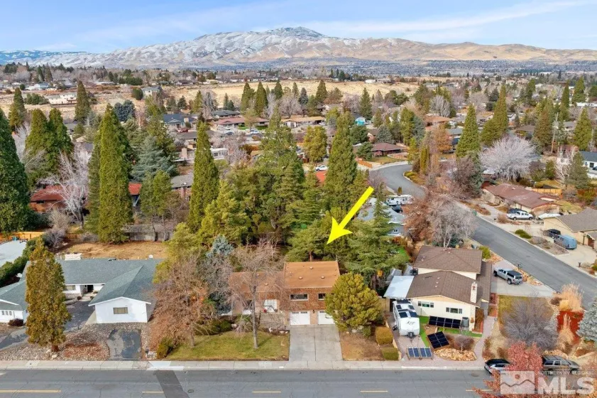 2625 Pioneer Drive, Reno, Nevada 89509, 3 Bedrooms Bedrooms, ,2 BathroomsBathrooms,Residential,For Sale,Pioneer Drive,240015580