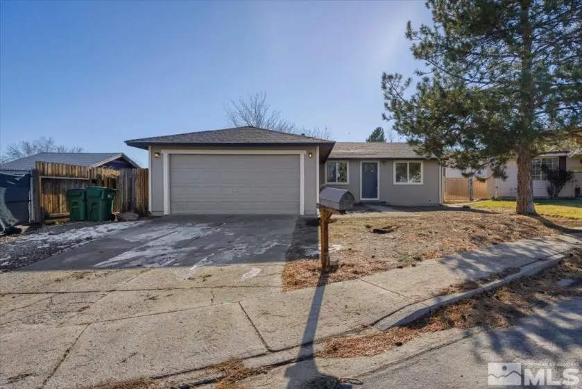 11018 Bornite Ct, Reno, Nevada 89506, 3 Bedrooms Bedrooms, ,2 BathroomsBathrooms,Residential,For Sale,Bornite Ct,240015549