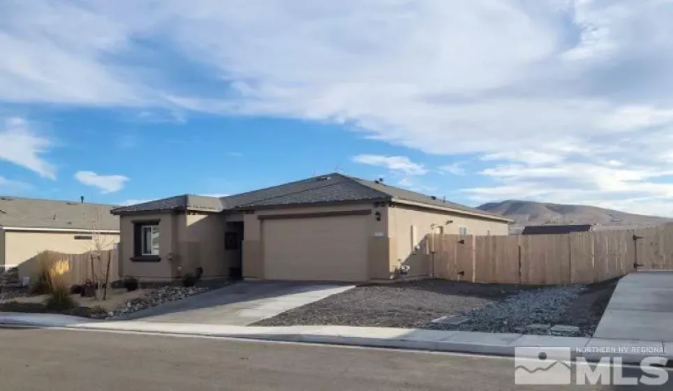 1029 Brierwood Lane, Fernley, Nevada 89408, 3 Bedrooms Bedrooms, ,2 BathroomsBathrooms,Residential,For Sale,Brierwood Lane,240015599