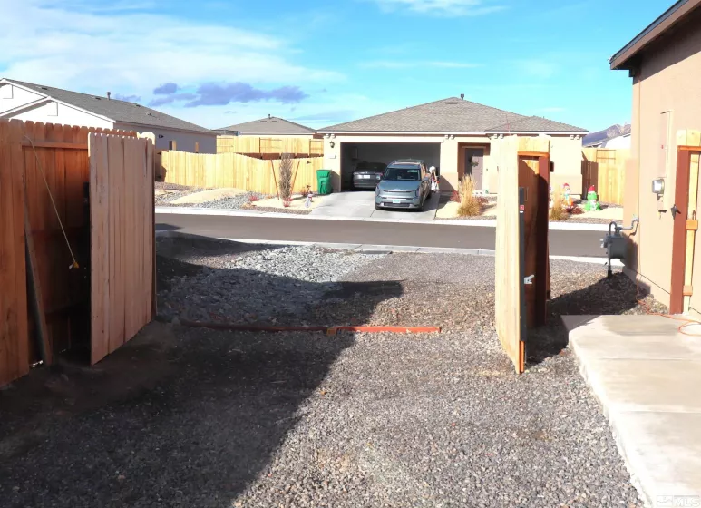 1029 Brierwood Lane, Fernley, Nevada 89408, 3 Bedrooms Bedrooms, ,2 BathroomsBathrooms,Residential,For Sale,Brierwood Lane,240015599