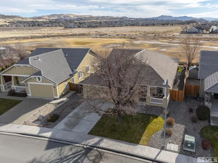 1131 Turnberry Dr, Sparks, Nevada 89436, 4 Bedrooms Bedrooms, ,2 BathroomsBathrooms,Residential,For Sale,Turnberry Dr,240015606