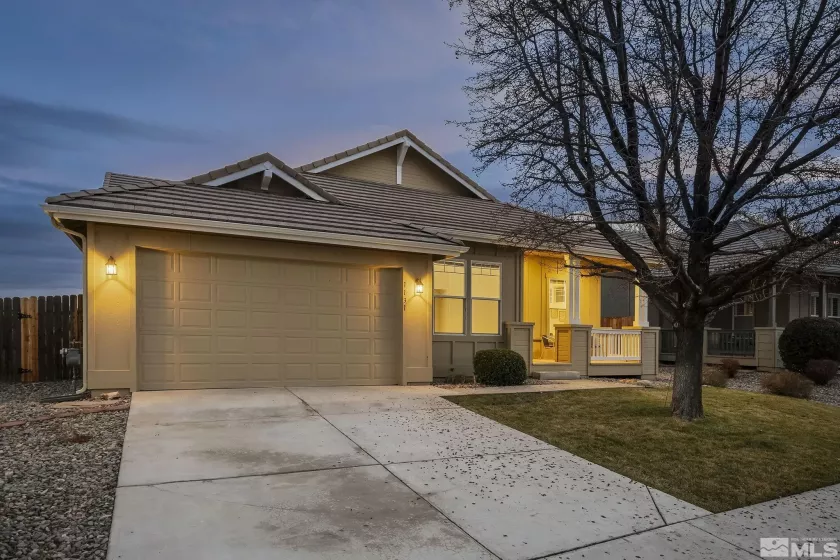 1131 Turnberry Dr, Sparks, Nevada 89436, 4 Bedrooms Bedrooms, ,2 BathroomsBathrooms,Residential,For Sale,Turnberry Dr,240015606