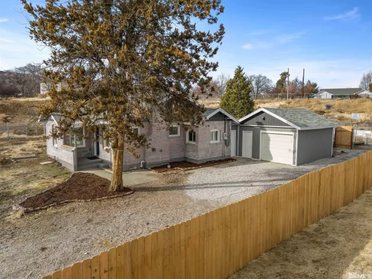 464 Cedar St., Reno, Nevada 89512, 2 Bedrooms Bedrooms, ,1 BathroomBathrooms,Residential,For Sale,Cedar St.,240015607