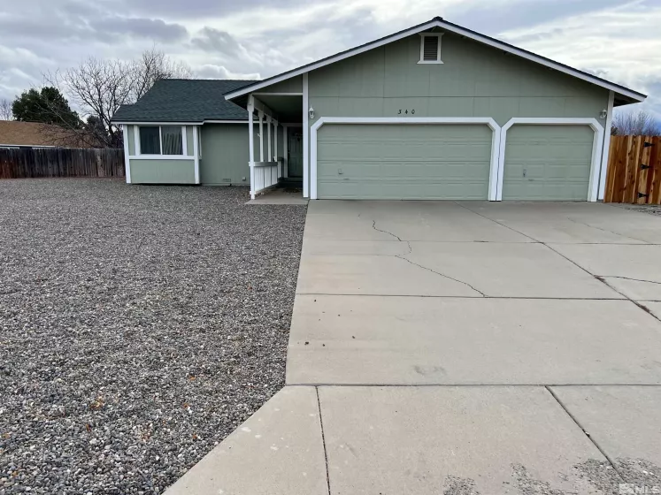 340 Rosetta Stone Dr, Sparks, Nevada 89441, 3 Bedrooms Bedrooms, ,2 BathroomsBathrooms,Residential,For Sale,Rosetta Stone Dr,240015642