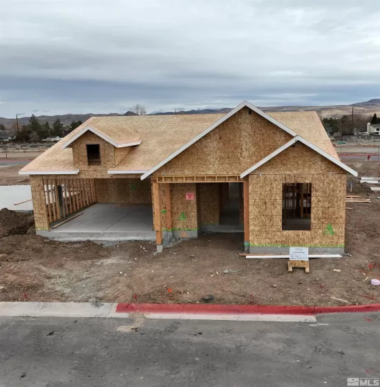 406 Heirloom Street, Sparks, Nevada 89441, 2 Bedrooms Bedrooms, ,2 BathroomsBathrooms,Residential,For Sale,Heirloom Street,240015359