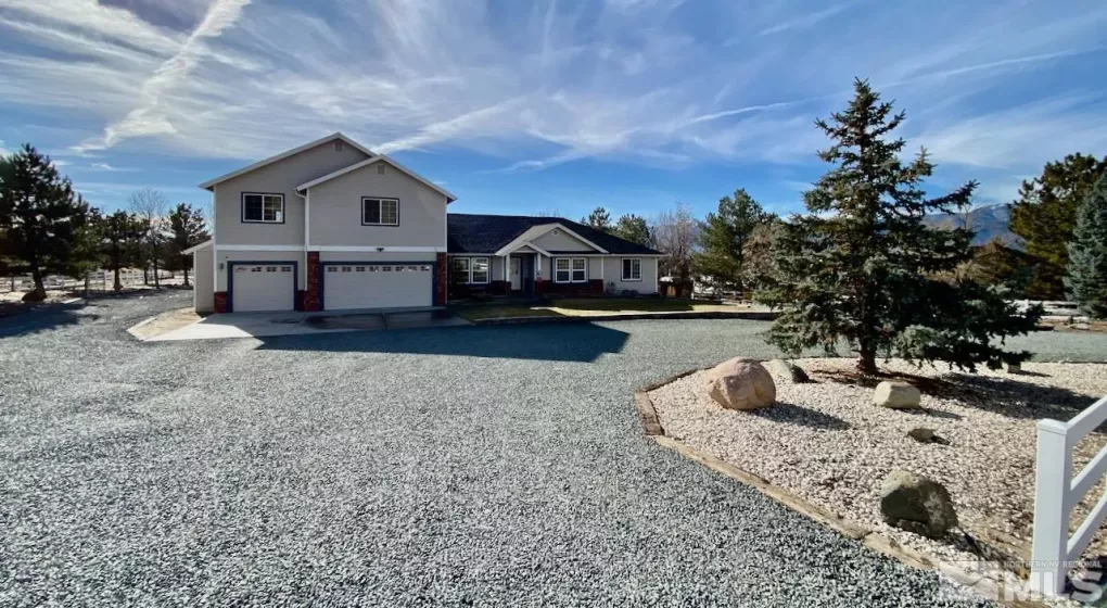 1585 Lindsay Ln, Minden, Nevada 89423, 4 Bedrooms Bedrooms, ,3 BathroomsBathrooms,Residential,For Sale,Lindsay Ln,240015653