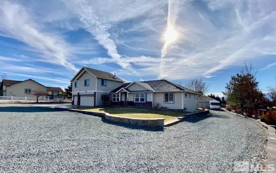 1585 Lindsay Ln, Minden, Nevada 89423, 4 Bedrooms Bedrooms, ,3 BathroomsBathrooms,Residential,For Sale,Lindsay Ln,240015653