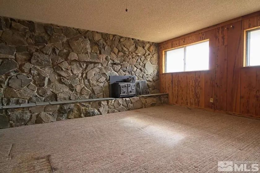 11595 Fir Dr, Reno, Nevada 89506, 3 Bedrooms Bedrooms, ,3 BathroomsBathrooms,Residential,For Sale,Fir Dr,240015670