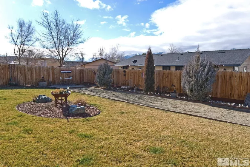 753 Hornet Drive, Gardnerville, Nevada 89460, 3 Bedrooms Bedrooms, ,2 BathroomsBathrooms,Residential,For Sale,Hornet Drive,250000047