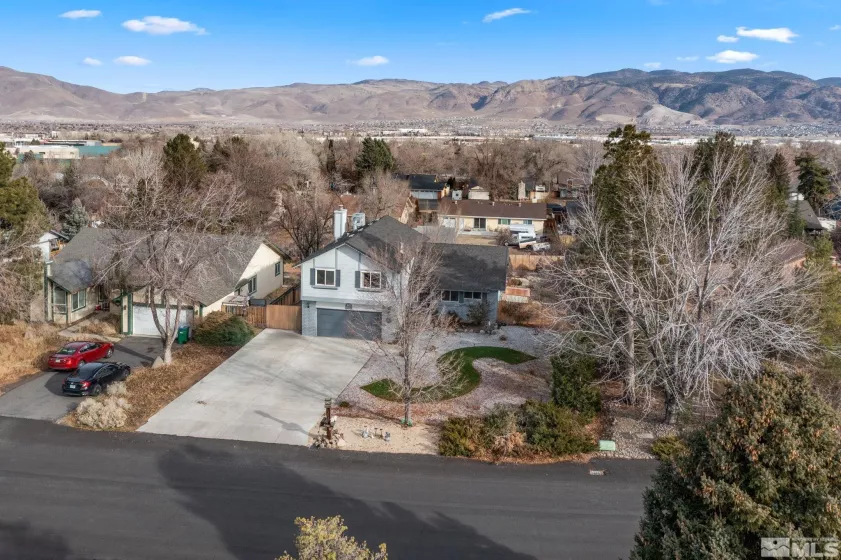 12530 Creek Crest, Reno, Nevada 89511, 4 Bedrooms Bedrooms, ,2 BathroomsBathrooms,Residential,For Sale,Creek Crest,250000057