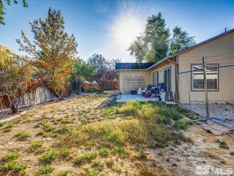 1429 Cheddington Cir, Gardnerville, Nevada 89410, 3 Bedrooms Bedrooms, ,2 BathroomsBathrooms,Residential,For Sale,Cheddington Cir,250000096