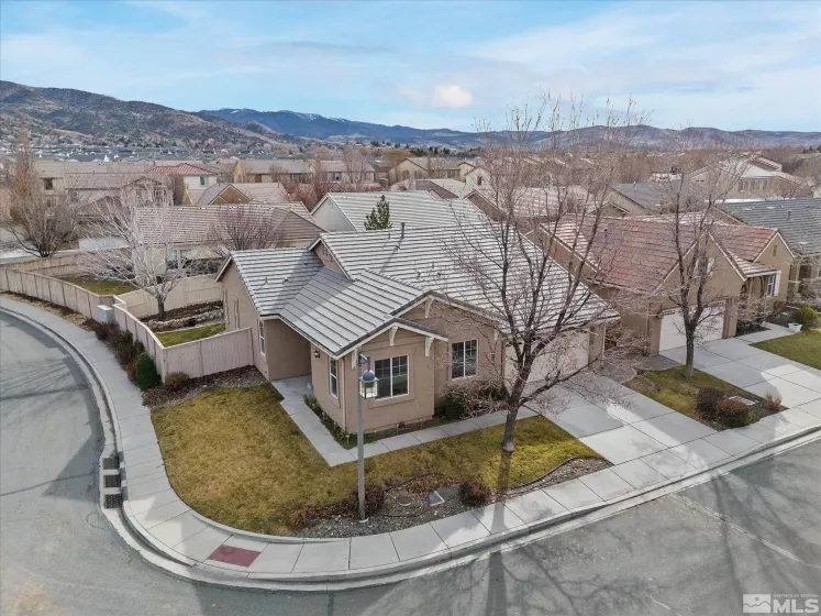 10710 Grayslake Dr, Reno, Nevada 89521, 3 Bedrooms Bedrooms, ,2 BathroomsBathrooms,Residential,For Sale,Grayslake Dr,250000117