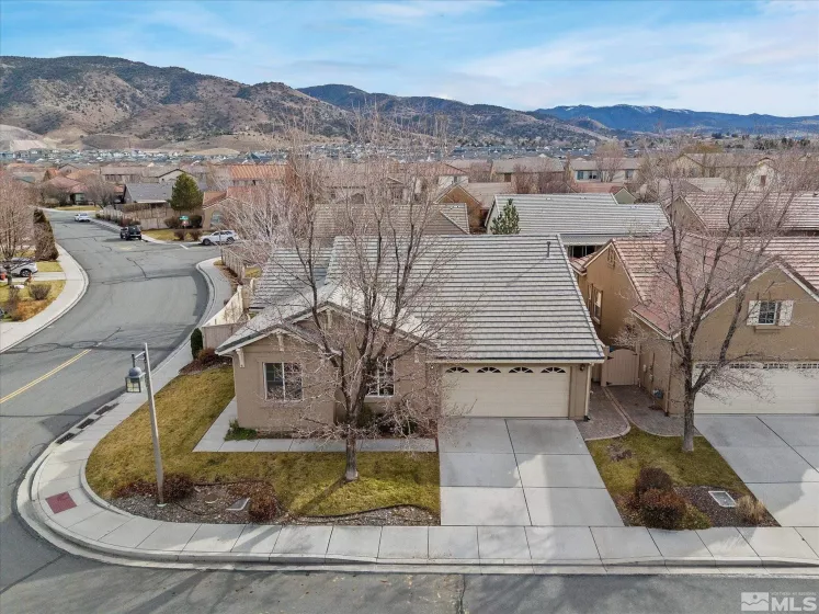 10710 Grayslake Dr, Reno, Nevada 89521, 3 Bedrooms Bedrooms, ,2 BathroomsBathrooms,Residential,For Sale,Grayslake Dr,250000117