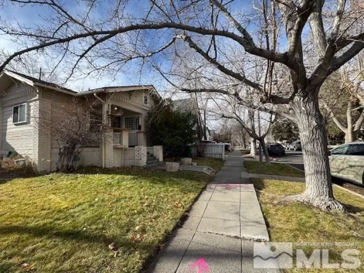 560/570 St. Lawrence Ave, Reno, Nevada 89509, ,Residential Income,For Sale,St. Lawrence Ave,250000121