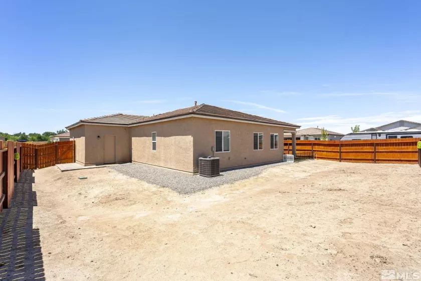 727 Sycamore Dr, Fallon, Nevada 89406, 3 Bedrooms Bedrooms, ,2 BathroomsBathrooms,Residential,For Sale,Sycamore Dr,240009323