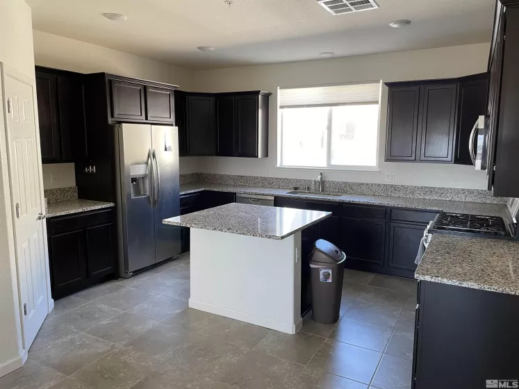 3195 Sterling Ridge Cir, Sparks, Nevada 89431, 2 Bedrooms Bedrooms, ,2 BathroomsBathrooms,Residential Lease,For Lease,Sterling Ridge Cir,250000175