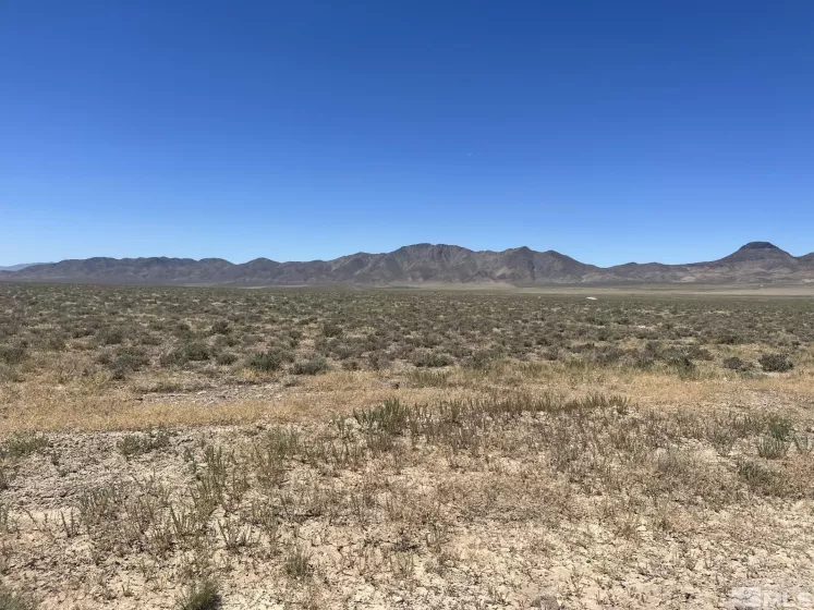 T29 R29 Sec 9, Lovelock, Nevada 89419, ,Land,For Sale,R29 Sec 9,230007618