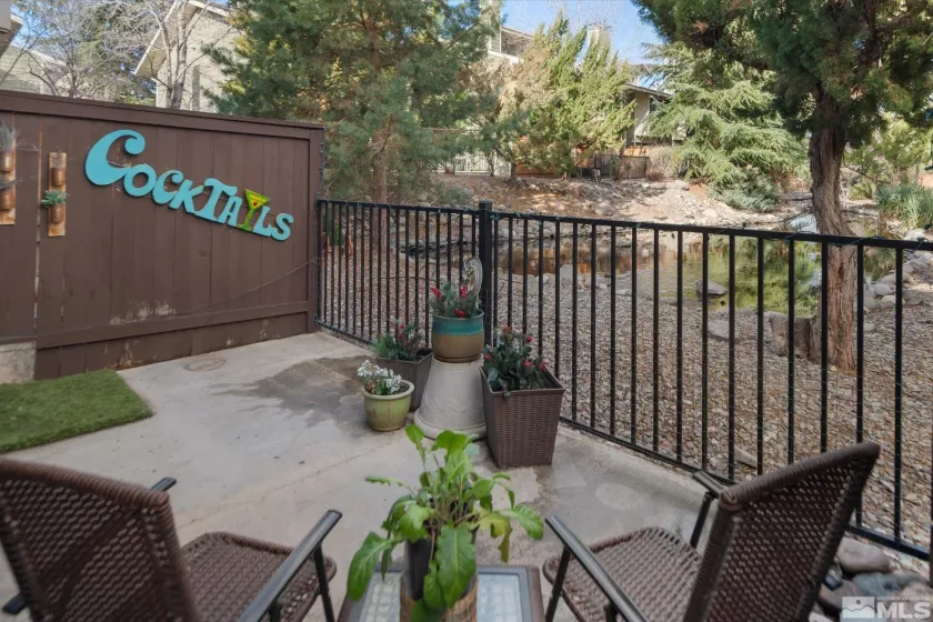 2906 Eastshore Pl, Reno, Nevada 89509, 2 Bedrooms Bedrooms, ,1 BathroomBathrooms,Residential,For Sale,Eastshore Pl,250000317