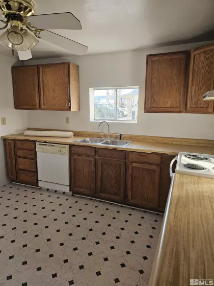 775 C St, Hawthorne, Nevada 89415, 1 Bedroom Bedrooms, ,1 BathroomBathrooms,Residential,For Sale,C St,250000296