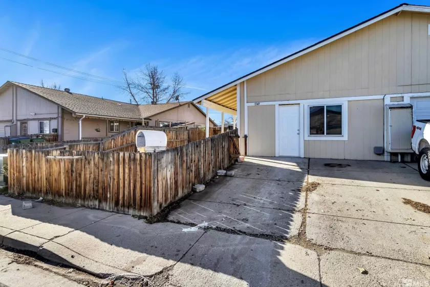 1349 Butler, Reno, Nevada 89512, 3 Bedrooms Bedrooms, ,2 BathroomsBathrooms,Residential,For Sale,Butler,250000321