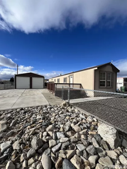 140 Carson Rd., Battle Mountain, Nevada 89820, 2 Bedrooms Bedrooms, ,1 BathroomBathrooms,Residential,For Sale,Carson Rd.,250000323