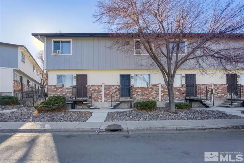 1402 9th Street, Reno, Nevada 89512, 3 Bedrooms Bedrooms, ,2 BathroomsBathrooms,Residential,For Sale,9th Street,250000338