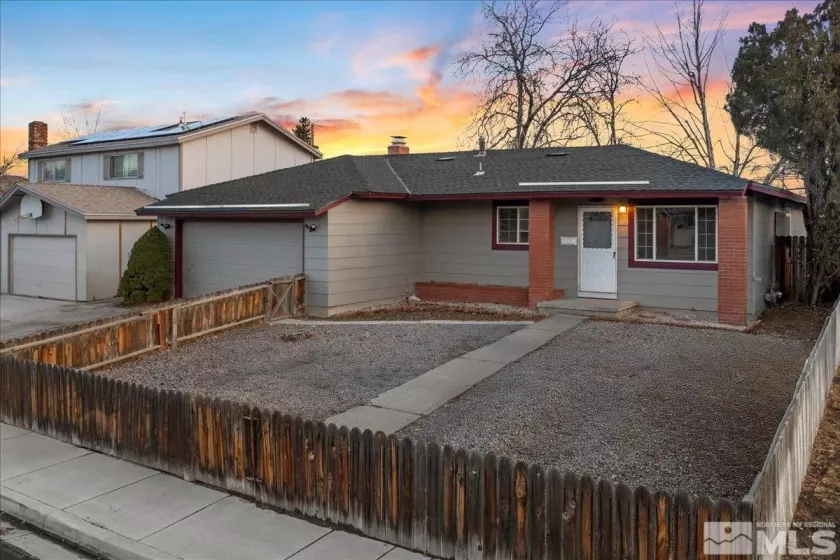 101 McGoldrick Dr, Sparks, Nevada 89431, 3 Bedrooms Bedrooms, ,2 BathroomsBathrooms,Residential,For Sale,McGoldrick Dr,250000343