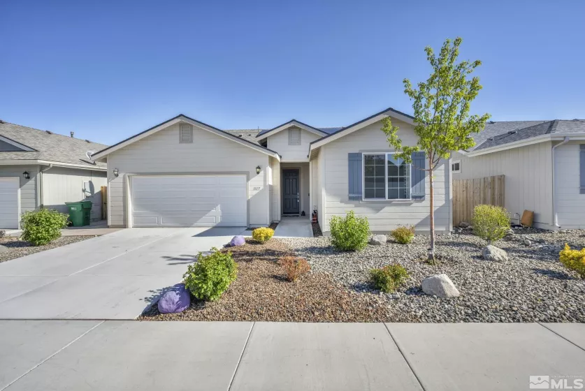 307 Granite Ct, Dayton, Nevada 89403, 3 Bedrooms Bedrooms, ,2 BathroomsBathrooms,Residential,For Sale,Granite Ct,250000382