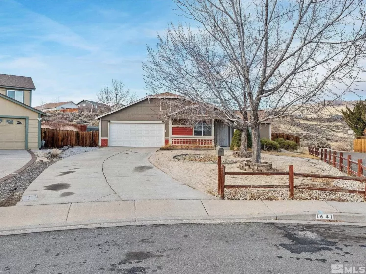 1641 Calusa Lane, Reno, Nevada 89523, 4 Bedrooms Bedrooms, ,2 BathroomsBathrooms,Residential,For Sale,Calusa Lane,250000404