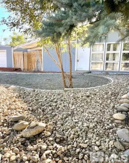 11701 Green Mountain St, Reno, Nevada 89506, 2 Bedrooms Bedrooms, ,1 BathroomBathrooms,Residential,For Sale,Green Mountain St,250000408