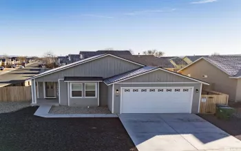 563 Sunrise Ln, Fernley, Nevada 89408, 4 Bedrooms Bedrooms, ,2 BathroomsBathrooms,Residential,For Sale,Sunrise Ln,250000410