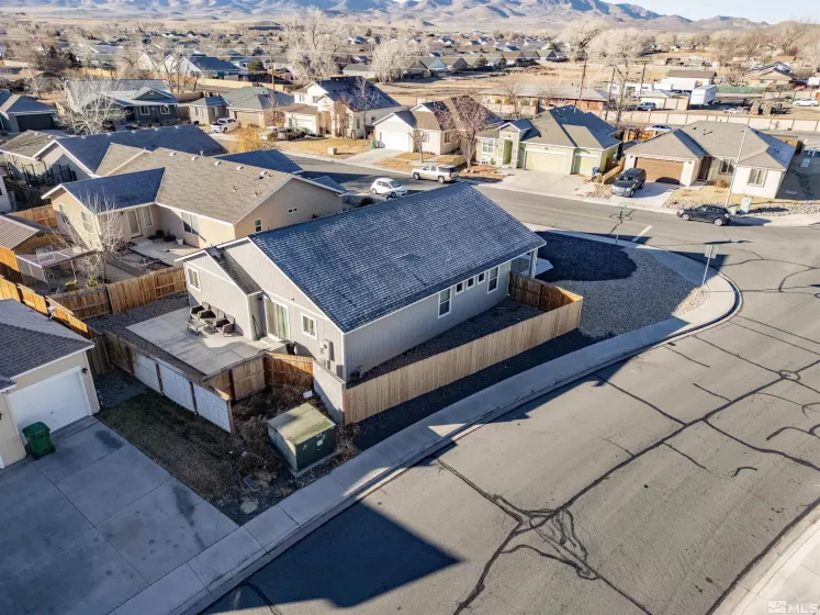 563 Sunrise Ln, Fernley, Nevada 89408, 4 Bedrooms Bedrooms, ,2 BathroomsBathrooms,Residential,For Sale,Sunrise Ln,250000410