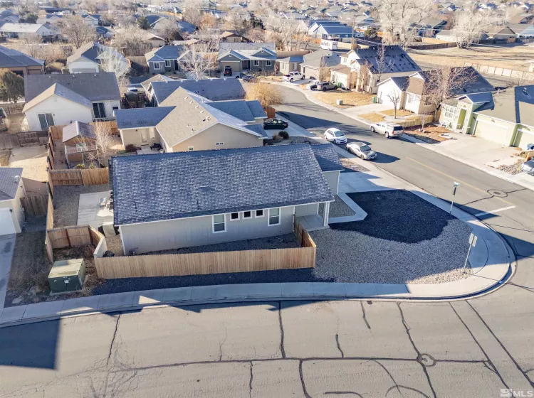 563 Sunrise Ln, Fernley, Nevada 89408, 4 Bedrooms Bedrooms, ,2 BathroomsBathrooms,Residential,For Sale,Sunrise Ln,250000410