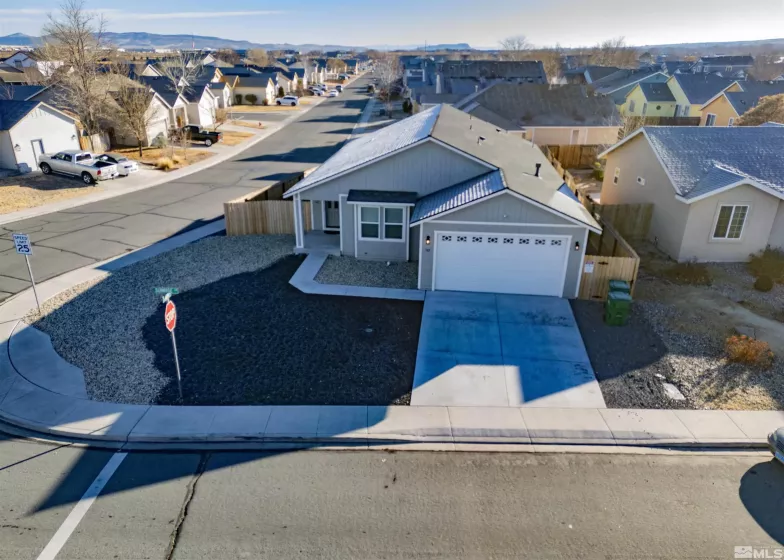 563 Sunrise Ln, Fernley, Nevada 89408, 4 Bedrooms Bedrooms, ,2 BathroomsBathrooms,Residential,For Sale,Sunrise Ln,250000410