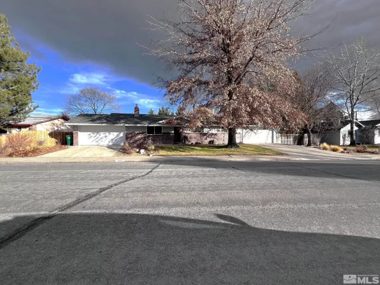 1815 Rand Ave., Carson City, Nevada 89706, 3 Bedrooms Bedrooms, ,2 BathroomsBathrooms,Residential,For Sale,Rand Ave.,250000409