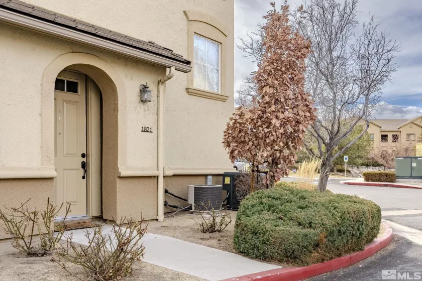 17000 Wedge Parkway, Reno, Nevada 89511, 2 Bedrooms Bedrooms, ,2 BathroomsBathrooms,Residential,For Sale,Wedge Parkway,250000428