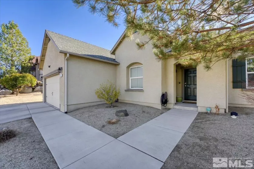 630 Sun Mesa Dr, Sun Valley, Nevada 89433, 3 Bedrooms Bedrooms, ,2 BathroomsBathrooms,Residential,For Sale,Sun Mesa Dr,250000432