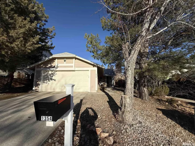 1354 Ambassador Drive, Reno, Nevada 89523, 2 Bedrooms Bedrooms, ,1 BathroomBathrooms,Residential,For Sale,Ambassador Drive,250000433