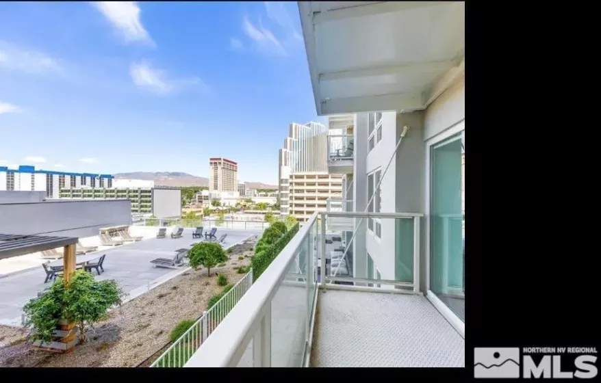 255 Sierra 713, Reno, Nevada 89501, ,1 BathroomBathrooms,Residential Lease,For Lease,Sierra 713,250000446