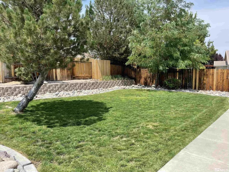 10653 Vista Bonita Lane, Reno, Nevada 89521, 2 Bedrooms Bedrooms, ,2 BathroomsBathrooms,Residential Lease,For Lease,Vista Bonita Lane,250000307