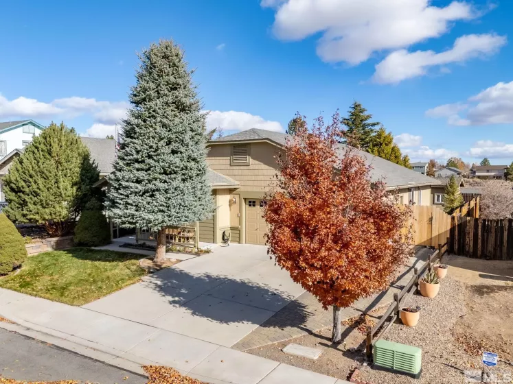 1450 Crosswater Drive, Reno, Nevada 89523, 3 Bedrooms Bedrooms, ,2 BathroomsBathrooms,Residential,For Sale,Crosswater Drive,250000495