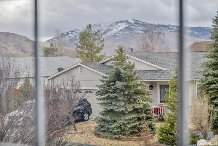 17795 Oakview Ct, Reno, Nevada 89508, 4 Bedrooms Bedrooms, ,2 BathroomsBathrooms,Residential Lease,For Lease,Oakview Ct,250000668