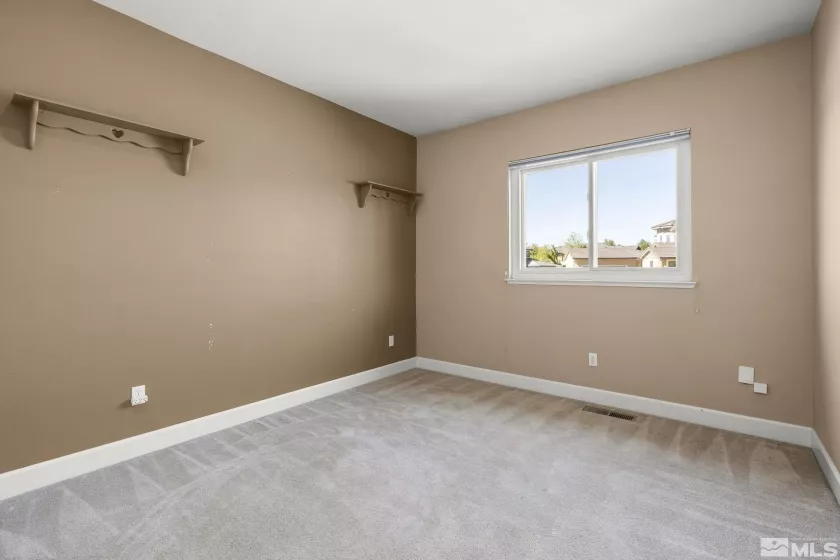 7230 SILVER KING DRIVE, Sparks, Nevada 89436, 4 Bedrooms Bedrooms, ,2 BathroomsBathrooms,Residential,For Sale,SILVER KING DRIVE,250000691