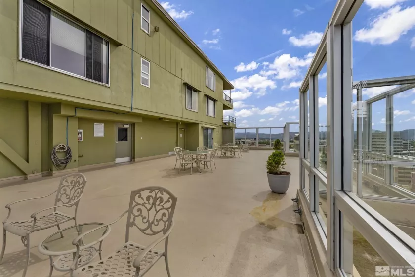 280 Island Ave Apt 1406, Reno, Nevada 89501, 1 Bedroom Bedrooms, ,2 BathroomsBathrooms,Residential,For Sale,Island Ave Apt 1406,250000697