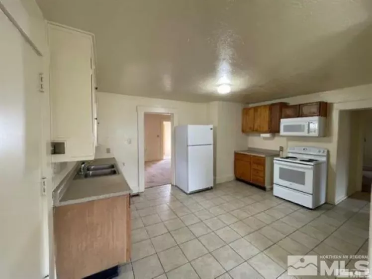 1733 D St., Sparks, Nevada 89431, ,Residential Income,For Sale,D St.,250000708