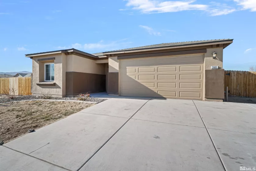 2665 Emerson Cir, Fernley, Nevada 89408, 3 Bedrooms Bedrooms, ,2 BathroomsBathrooms,Residential,For Sale,Emerson Cir,250000722