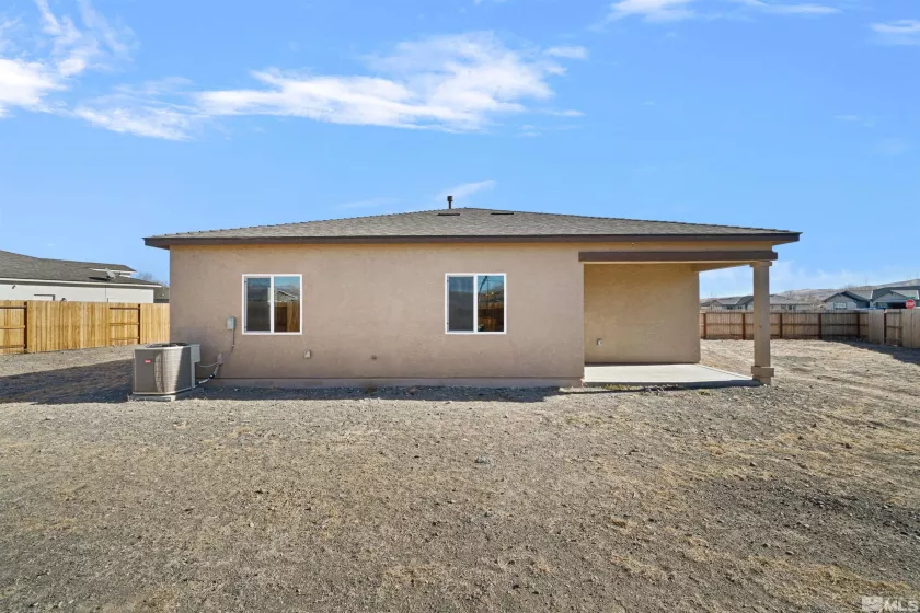 2665 Emerson Cir, Fernley, Nevada 89408, 3 Bedrooms Bedrooms, ,2 BathroomsBathrooms,Residential,For Sale,Emerson Cir,250000722