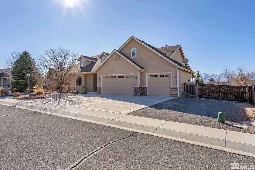 2937 La Cresta Cir, Minden, Nevada 89423, 4 Bedrooms Bedrooms, ,4 BathroomsBathrooms,Residential,For Sale,La Cresta Cir,250000745