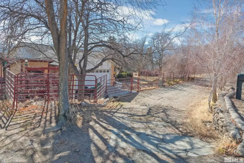 869 Bonanza, Carson City, Nevada 89706, 3 Bedrooms Bedrooms, ,2 BathroomsBathrooms,Residential,For Sale,Bonanza,250000900